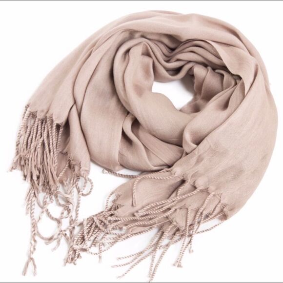 Preppy Bohemian Accessories - Pashmina scarf 